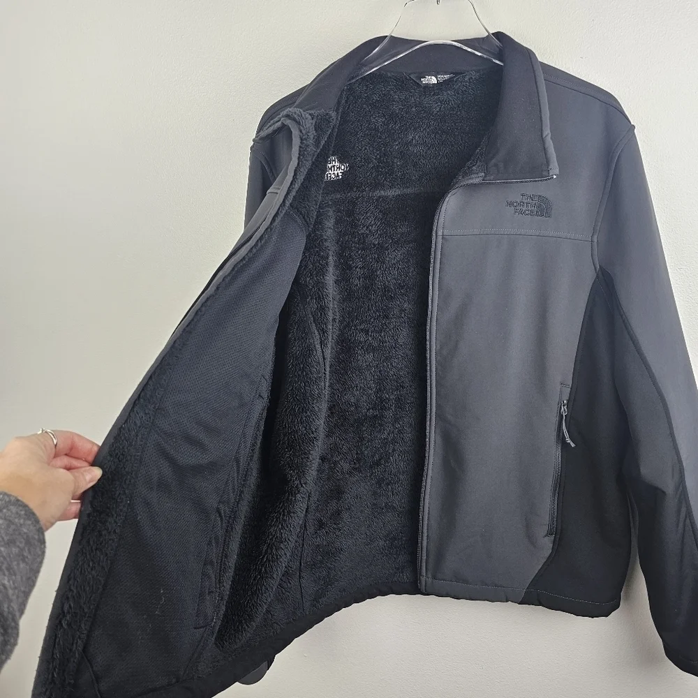 The North Face Gray & Black Jacket Coat with Warm Lining